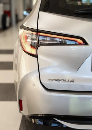 Toyota Corolla cena 103850 przebieg: 56534, rok produkcji 2019 z Skarszewy małe 596